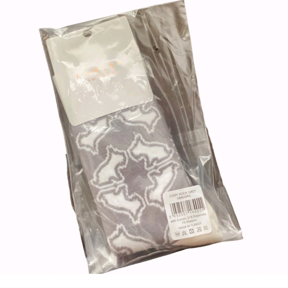 RADLEY LONDON Gray White Scottish Terrier Cosy Cozy Socks NWT - Picture 4 of 5